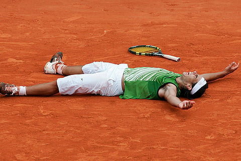 Rafael Nadal defeats Mariano Puerta